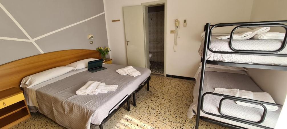 Hotel Astoria ريتشيوني المظهر الخارجي الصورة