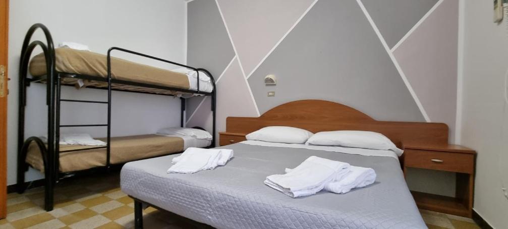 Hotel Astoria ريتشيوني المظهر الخارجي الصورة